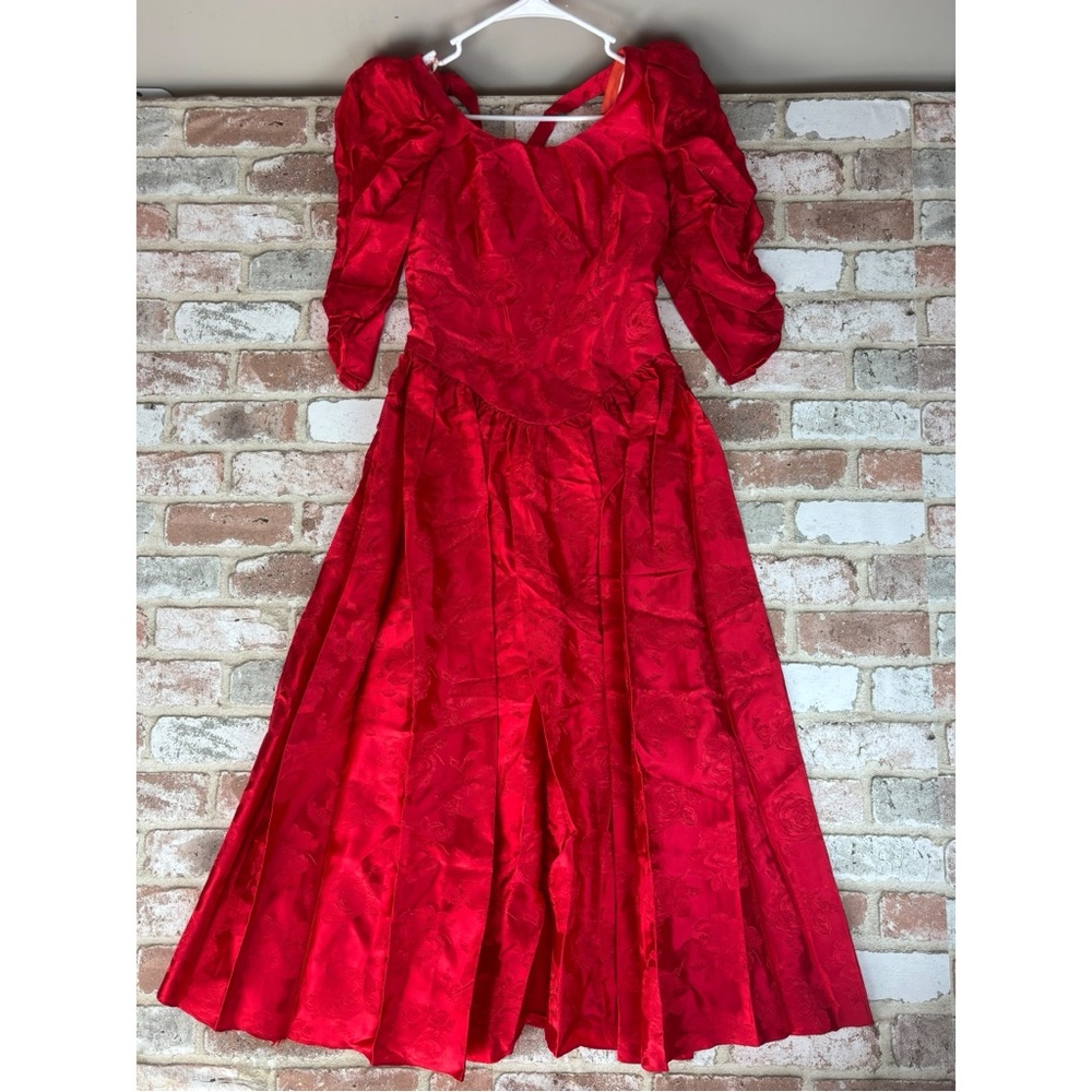Vintage Red Fit Flare Silky Party Dress Gown Valentines Day 80s Bow 9/10 Holiday